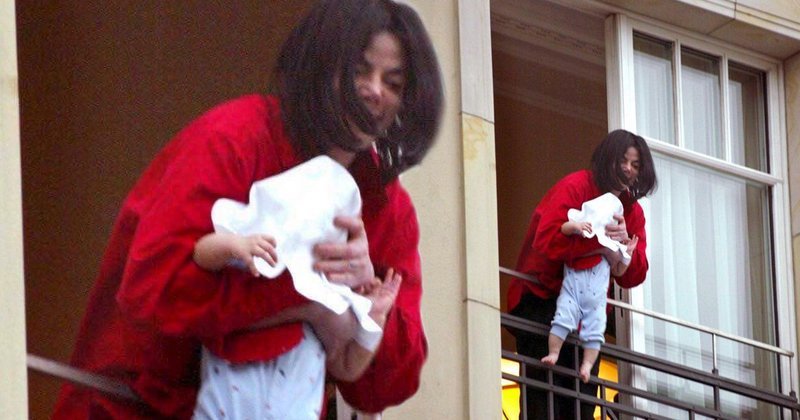 Michael-Jackson-Blanket-Jackson-Main.jpg