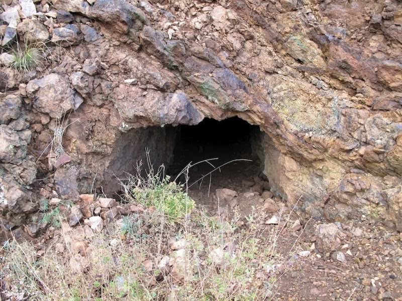 Mineshaft1_099a069018e6ea901d2f26a2404bac03b593162a.jpg