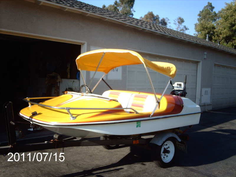 MiniBoat014_d085d4f3aaeab2becf5d07c925ab8fc8efd2daaa.jpg