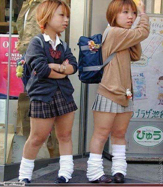 MINISKIRTS_MIDGETS.jpg
