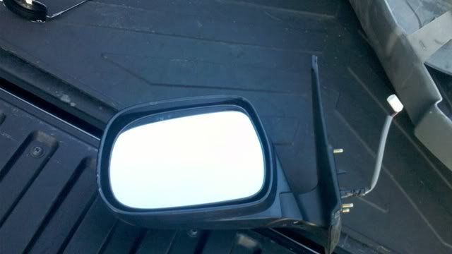 mirror_front_b20c1de142c9d267f715358e3c75489d55bdea5b.jpg