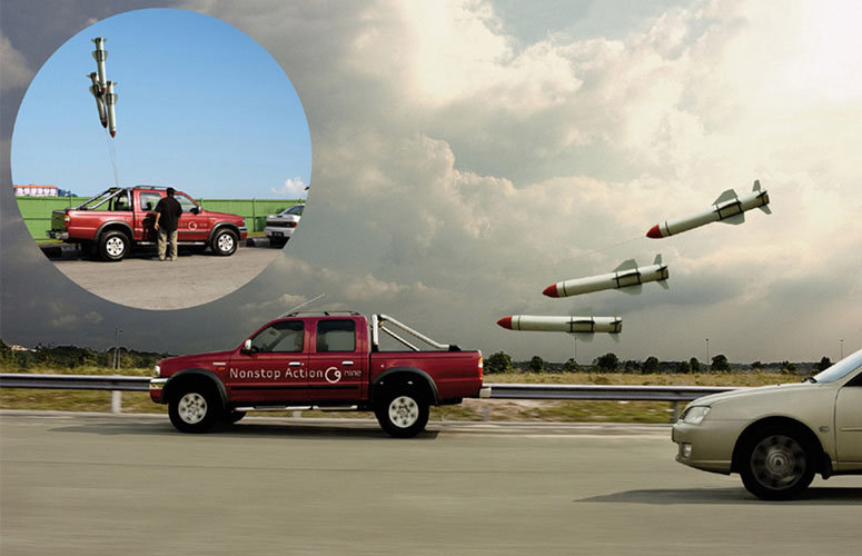 missile-balloons-for-your-car-xl.jpg