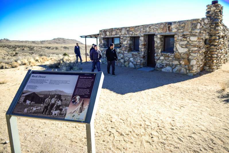 mojave road_TW-78.jpg
