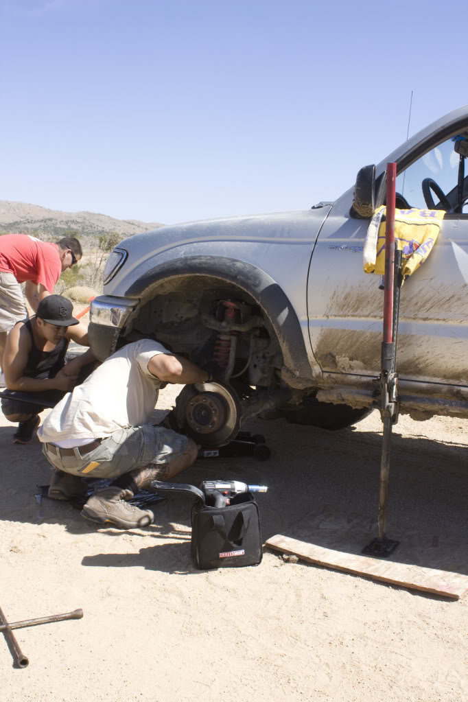 Mojave-Run_09172011_183_f4185387978bacda75d93b3bd592b4e4d216c8cc.jpg