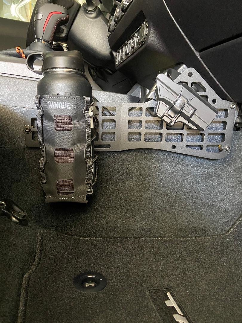 molle.jpg