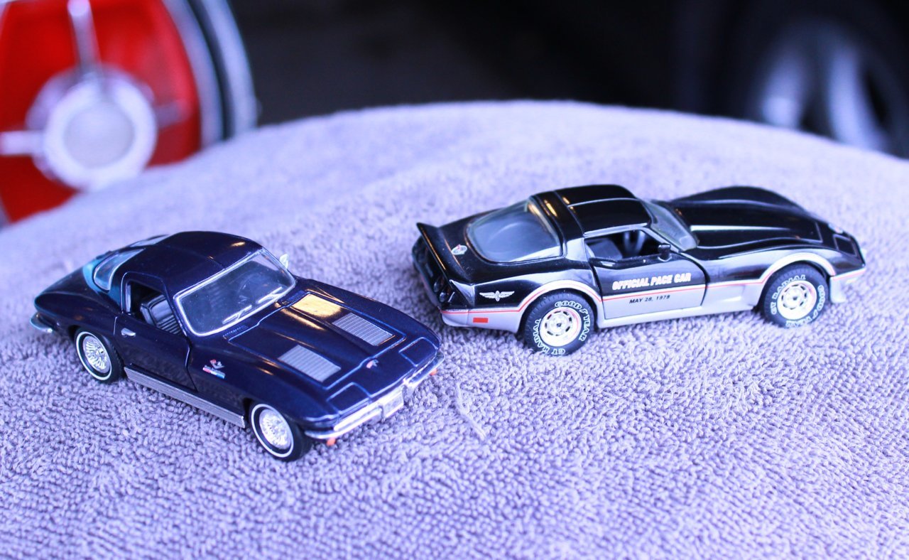 MORE CARS 074.jpg
