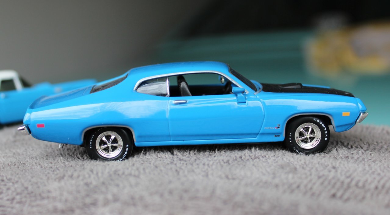 MORE CARS 152.jpg