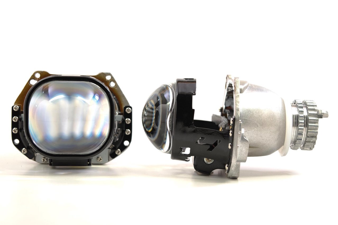 morimoto_mini_d2s_4.0_square_lens_headlight_projectors_2_1.jpg