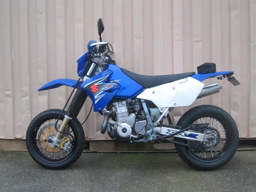 Motard009_8a2b43707ad9cf23b63eb80eb9874f9901b66ffa.jpg