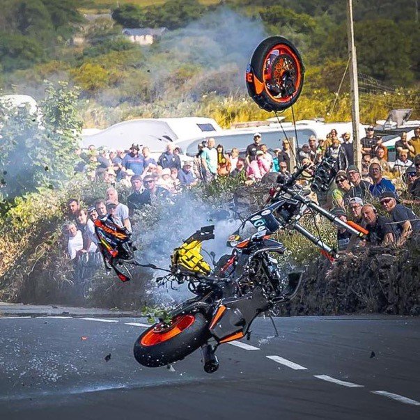motocrash.jpg