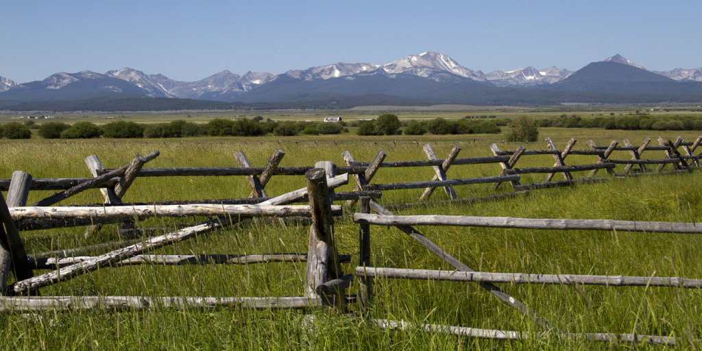 mountains_8884baef79559585d02bde73305cfdfbeee9ea8e.jpg