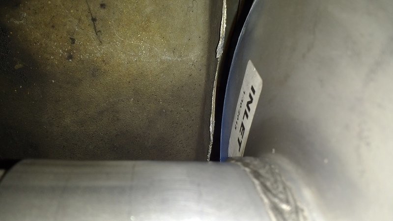 Mounted but only 1.25 inches of head pipe used2.jpg