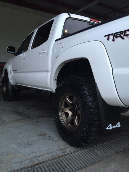 mounted tires 03.jpg