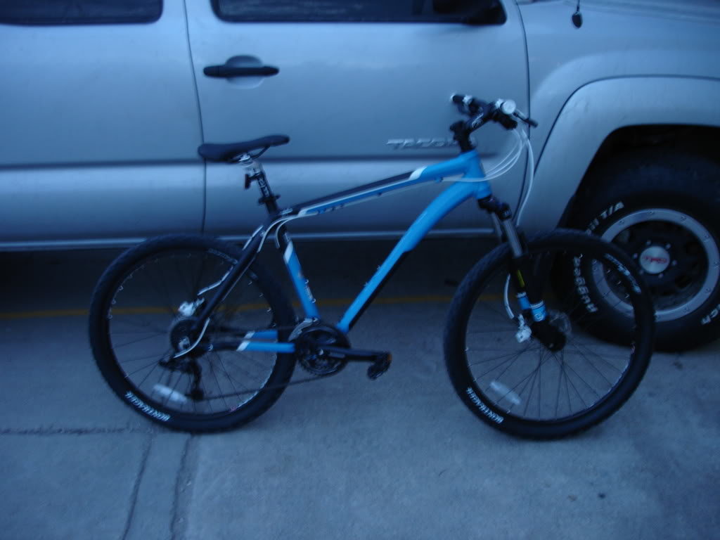 mountianbike001_860bde78c0764e42608639a09022cd262d1fde4c.jpg