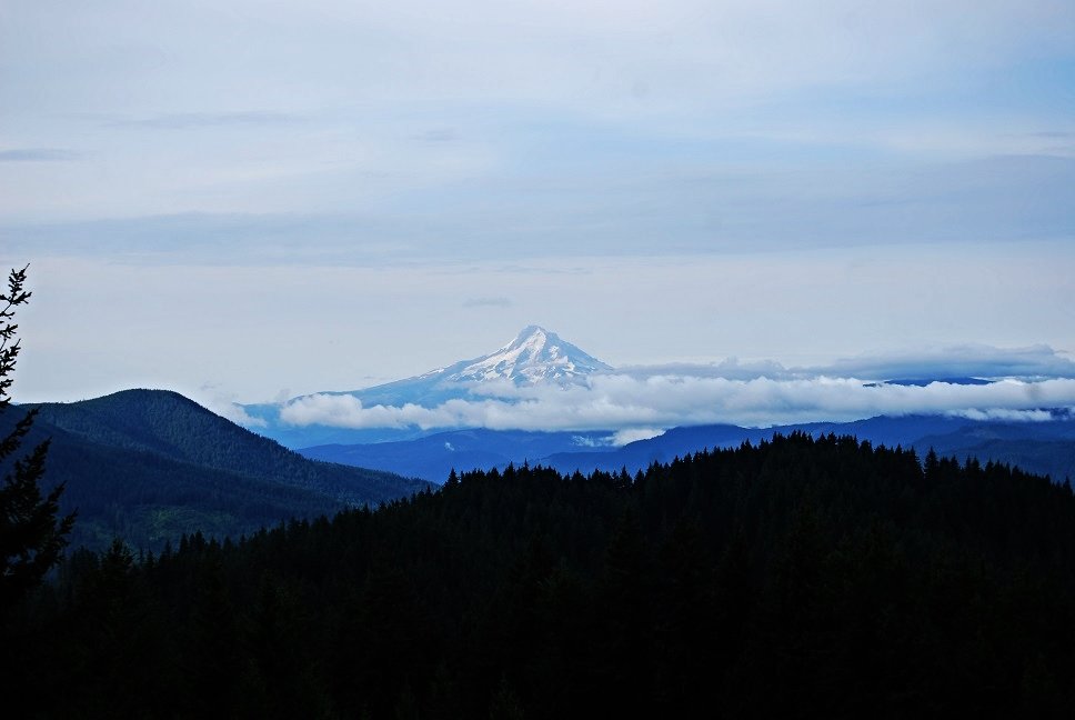 MtHood_zpsd18f1c67_85d130f7de29e5cdca7f1c1714890572ccd64b74.jpg