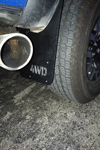 mud flaps3.jpg