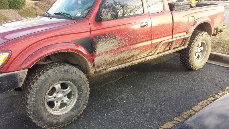 muddy truck.jpg