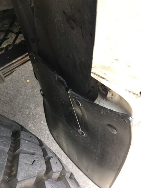 MudFlaps_02.jpg