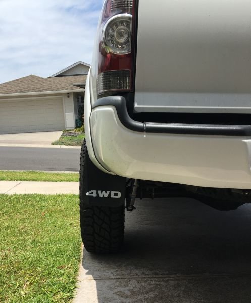MudFlaps_03.jpg