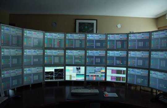 Multiple-Monitor-Setup1-540x350.jpg
