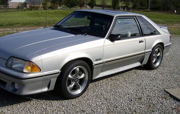 Mustang_zpspr30ev97_c541a061c71203f3f899d676c68880ff82d52c61.jpg