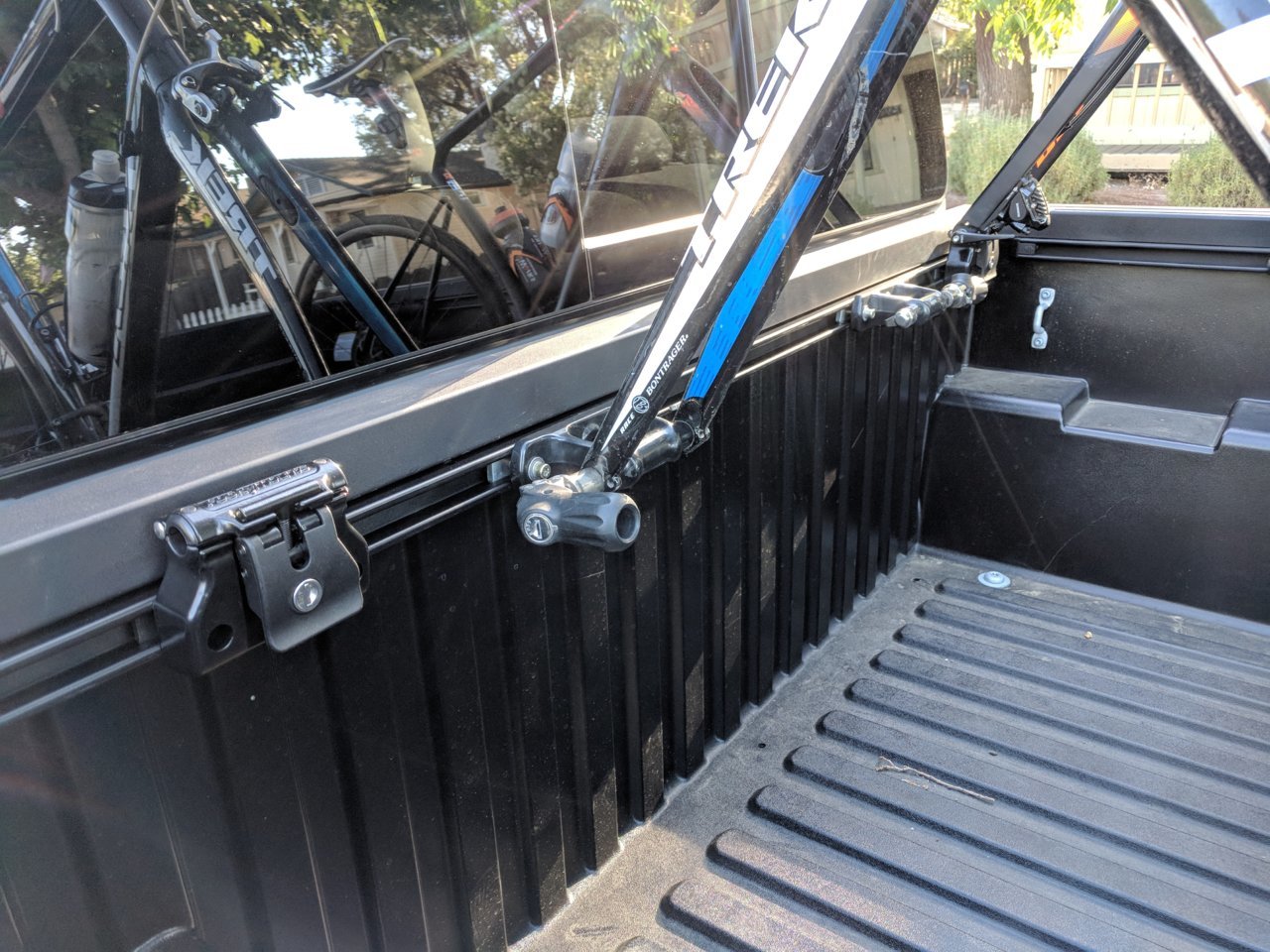 Toyota tacoma bike on sale mount bed rail