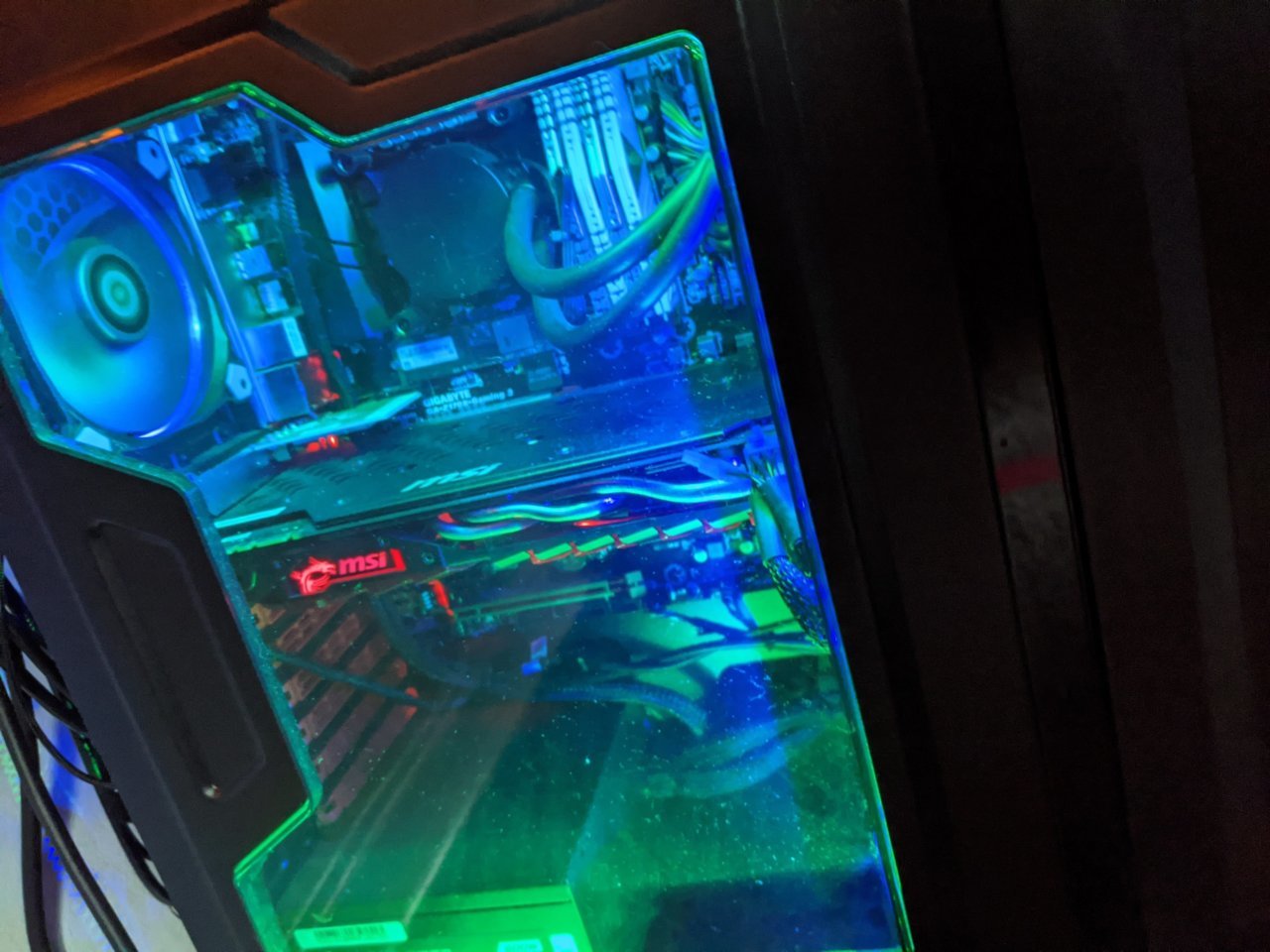 My battlestation.jpg