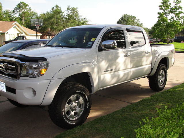My Truck Leveled2.jpg