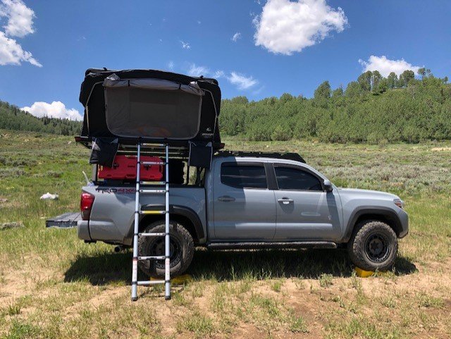 my truck passanger side.jpg