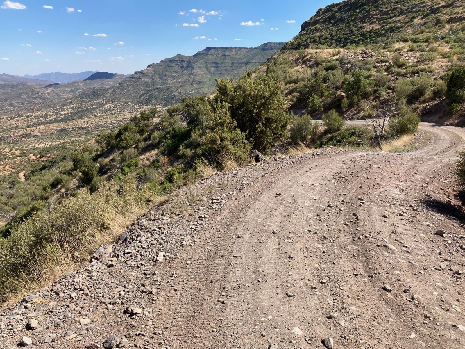 NarrowRoad.jpg