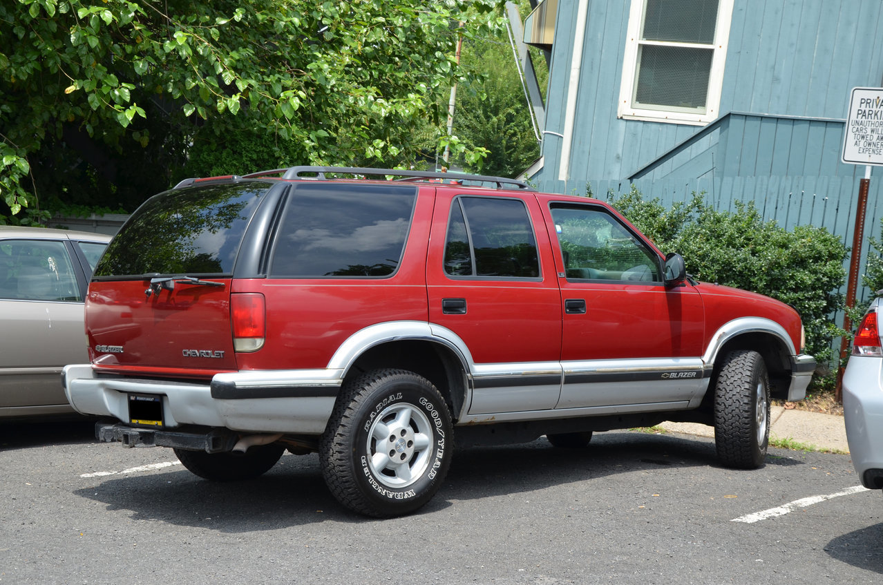 NBA2013ClassicCarShow 830.jpg