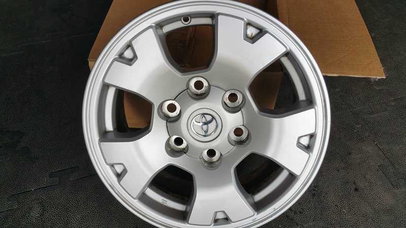 NEW 2015 stock taco rims.jpg