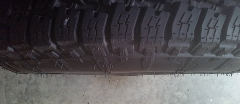 new%20tires%202_zps4kkj7dm5_ef299672790d5a165480cbf420e8f81d6a5f1bf5.jpg