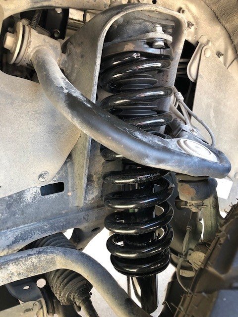 new strut on truck.jpg