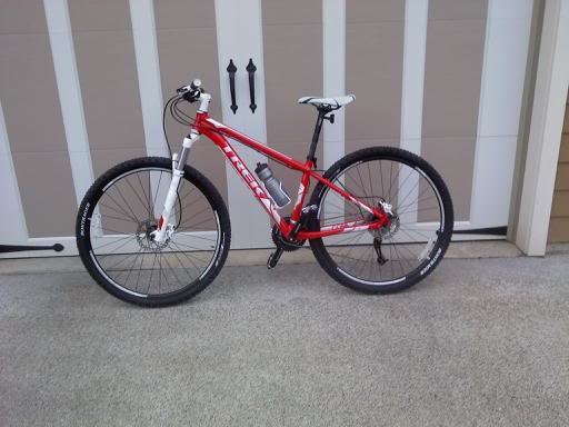 newbike_d832a3c78efd0576021403eb4920feb8d7073bd8.jpg