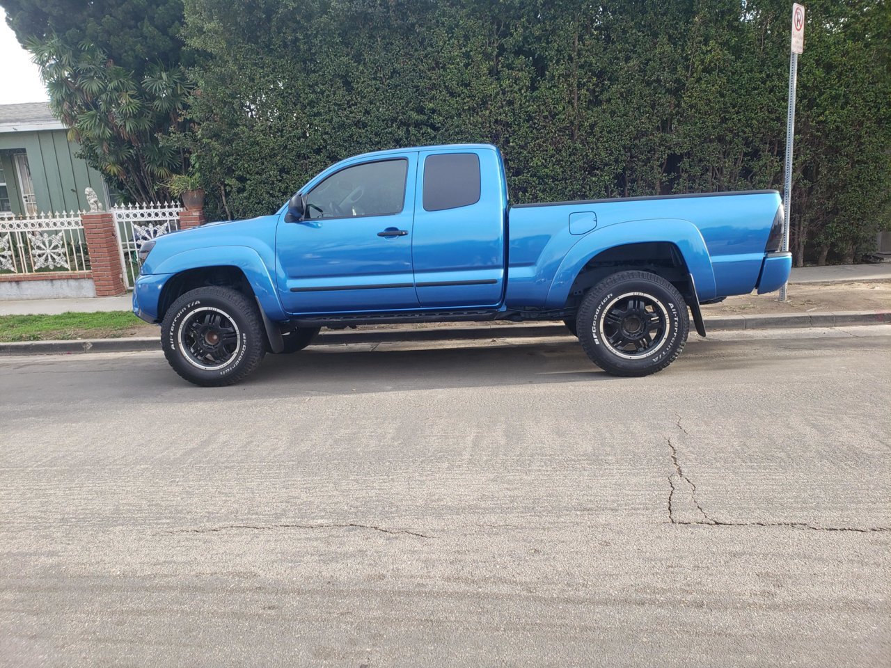 newpainttruck.jpg