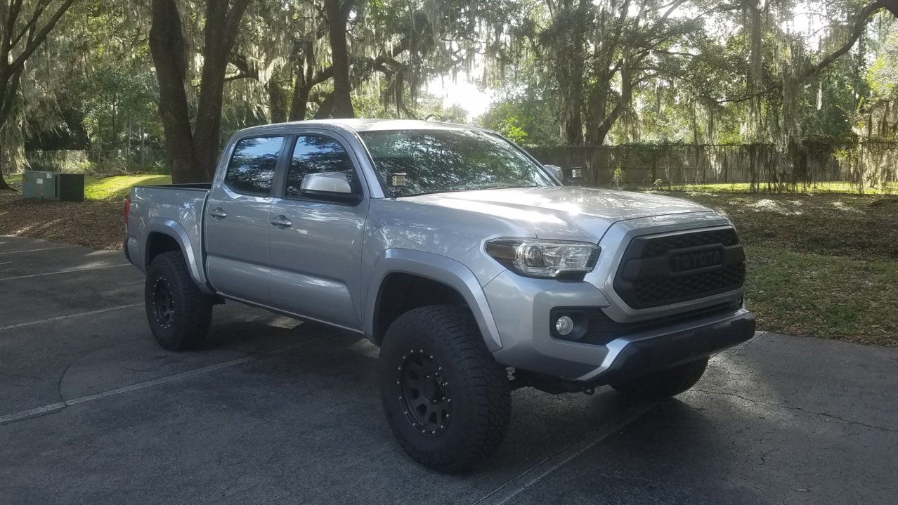 Show me some pics with 1/2 spacer lift and 265/75/16 tires | Page 3 ...