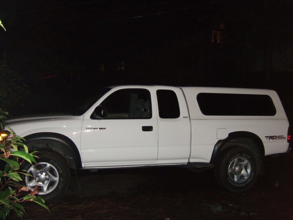 NewToyotaTacoma003_5ad9ee29cad2ba0b1213f6437989702fe8cc9ff7.jpg