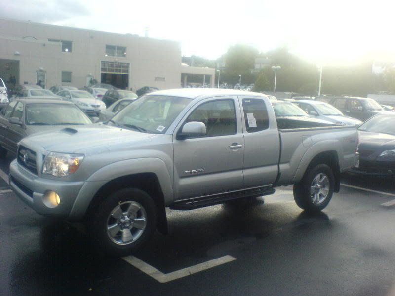 NewTruck_c96a62eca79b96c6820aeb16e5fc08a1aeac7b5a.jpg