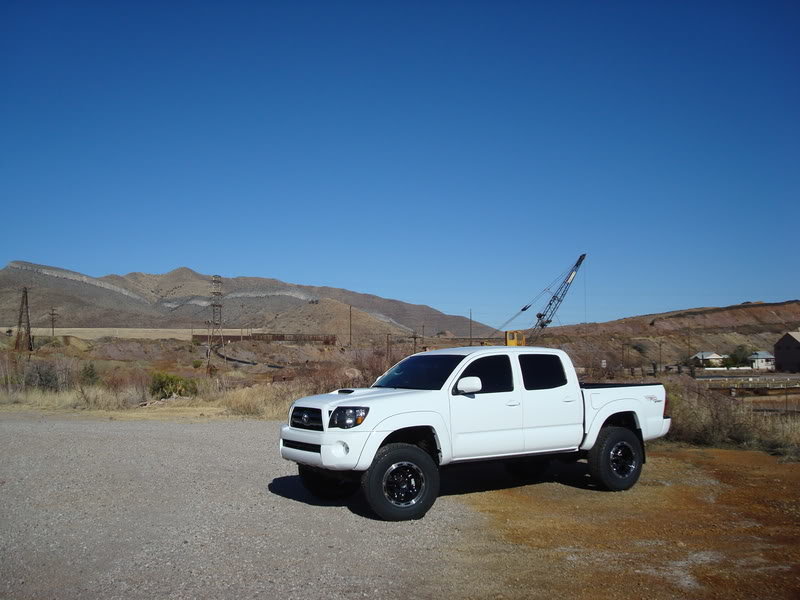 NewwheelsinBisbee5_c742024c6e90ee7b9635161b60499ed6b988d362.jpg
