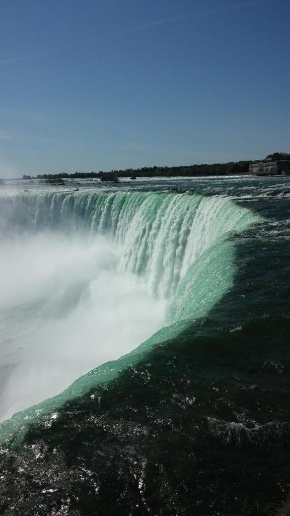 niagara_zps189d1aee_2a84d0bd408c027eccd08f62d9aa9b8d43637e1b.jpg