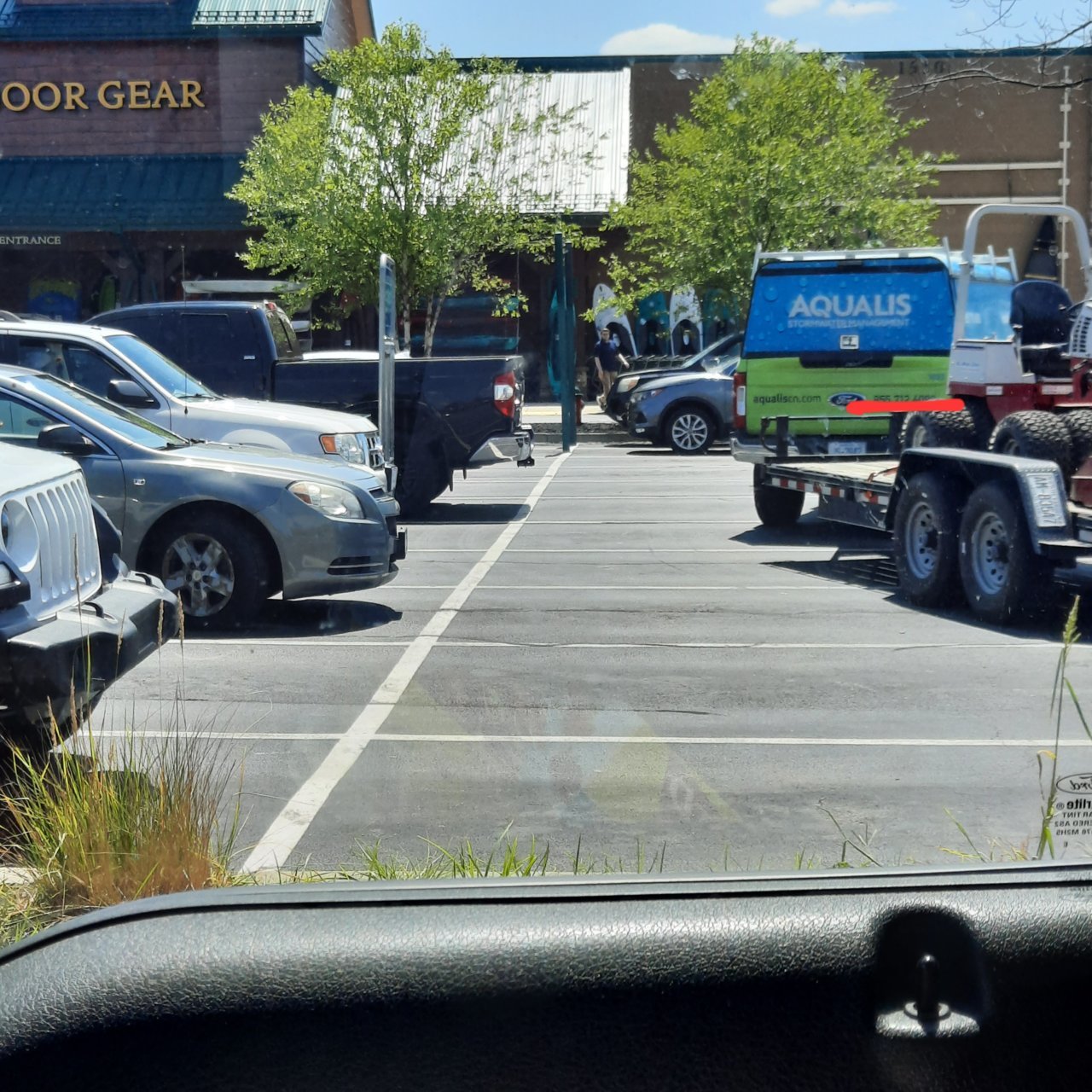 Nice parkin2.jpg