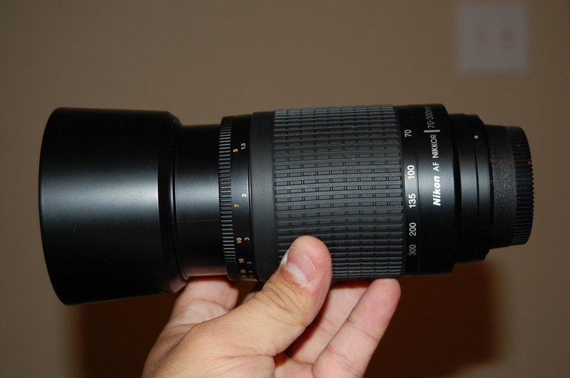Nikon Lens 2.jpg