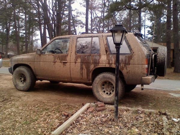 Nissan Pathfinder.jpg