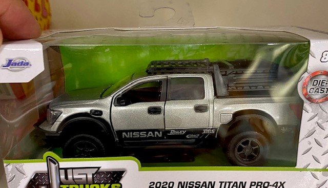 NISSAN TRUCK.jpg