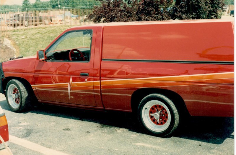Nissan03.jpg