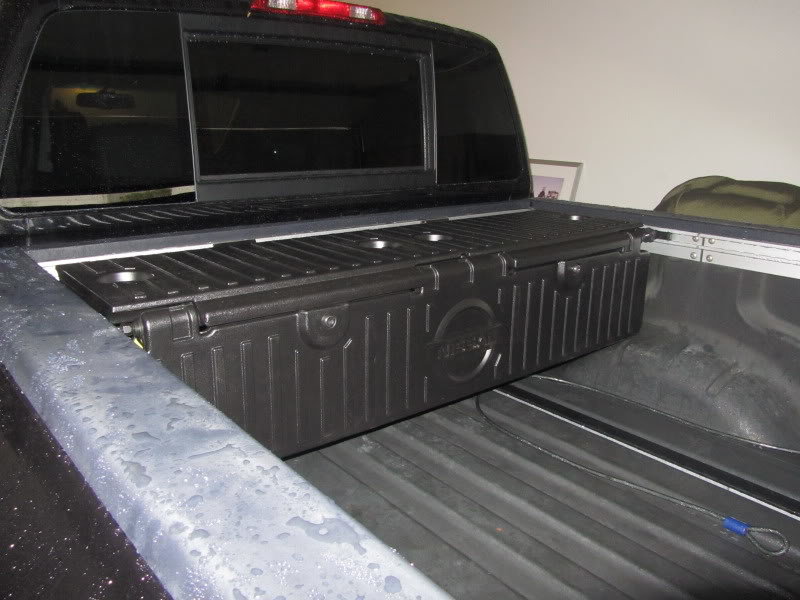nissanbox.jpg