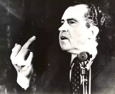 nixon_finger.jpg