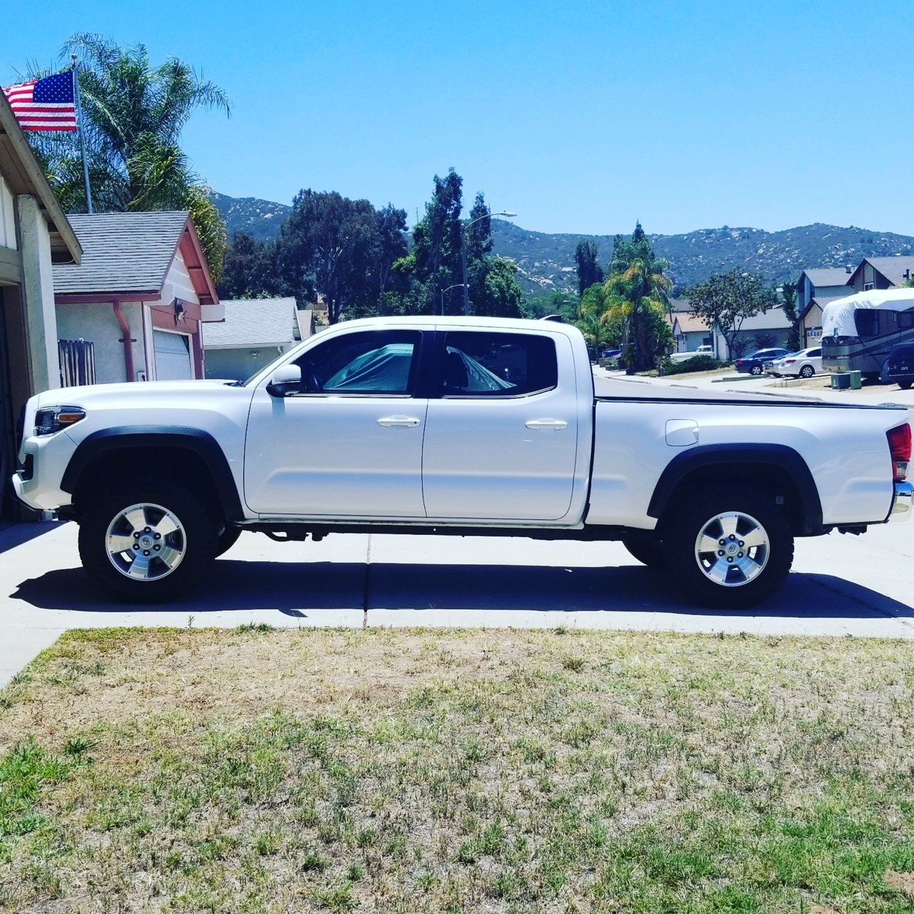 nobadgetacoma.jpg