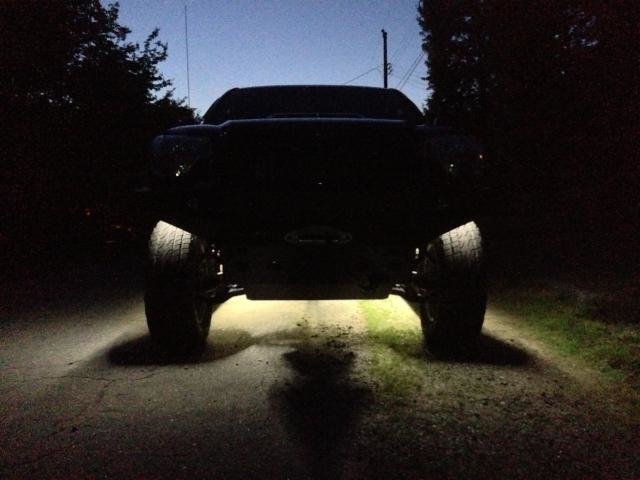 nosefrontwheellights_zps6e4aaa93_40815fe1381bbc0c8090fdd27379b95a72d64135.jpg